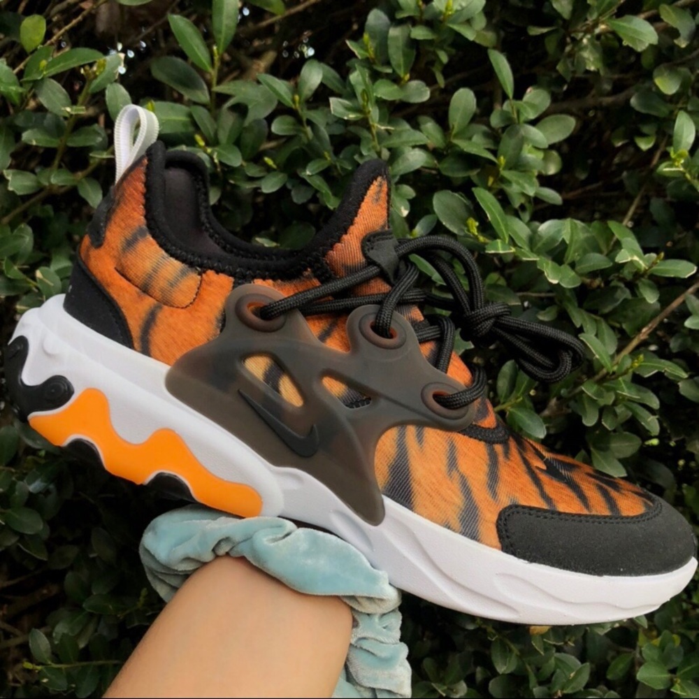 Nike Air React